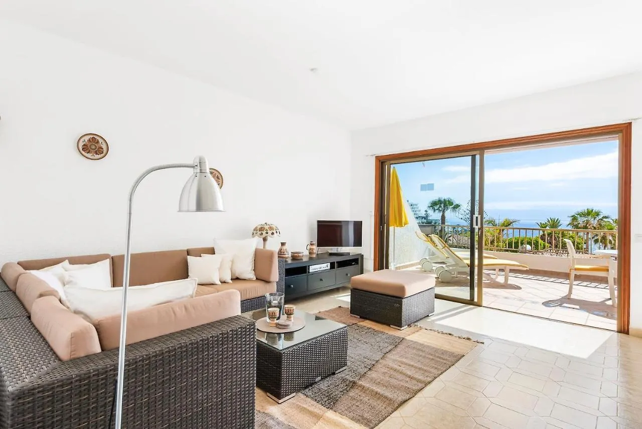 Vacation Home With Stunning Ocean View Puerto de Santiago